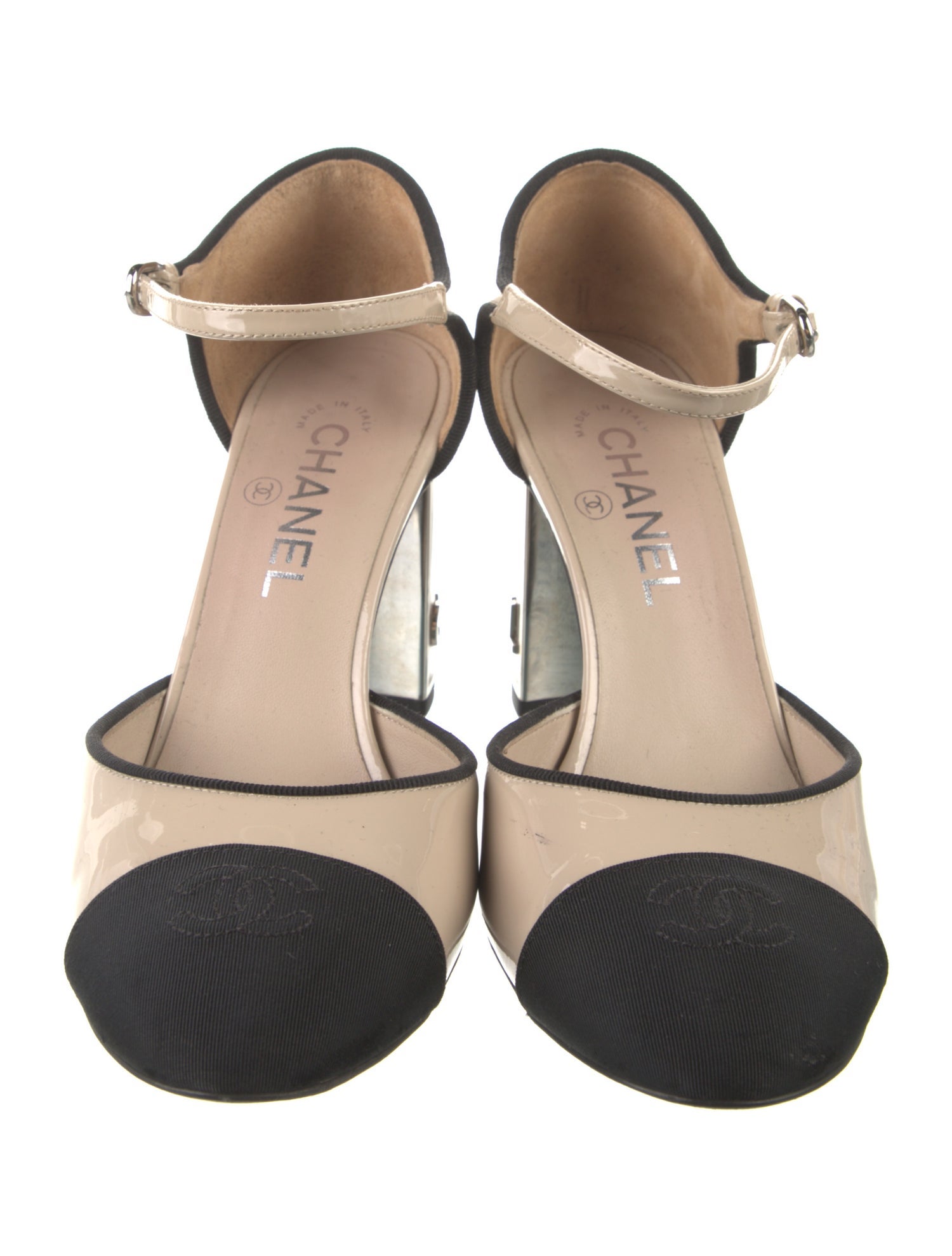 Chanel Interlocking CC Logo Patent Leather D'Orsay Pumps